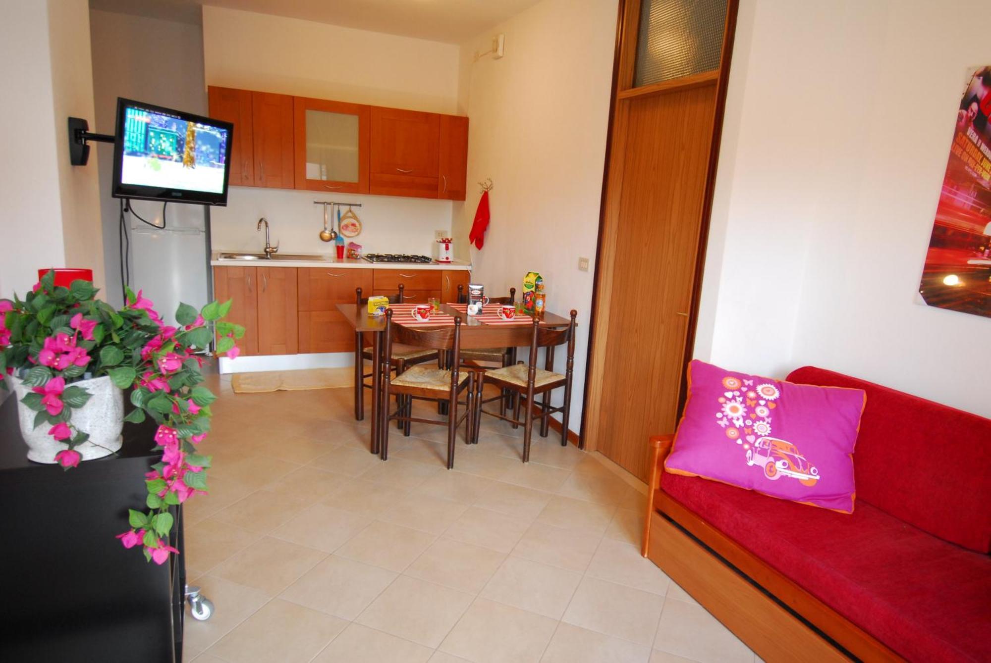 Residence Condominio Roma 伊拉克里亚马勒 外观 照片